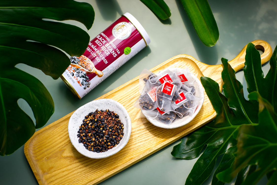 BLACK BEAN SPROUT & RED GERMINATED BROWN RICE TEA