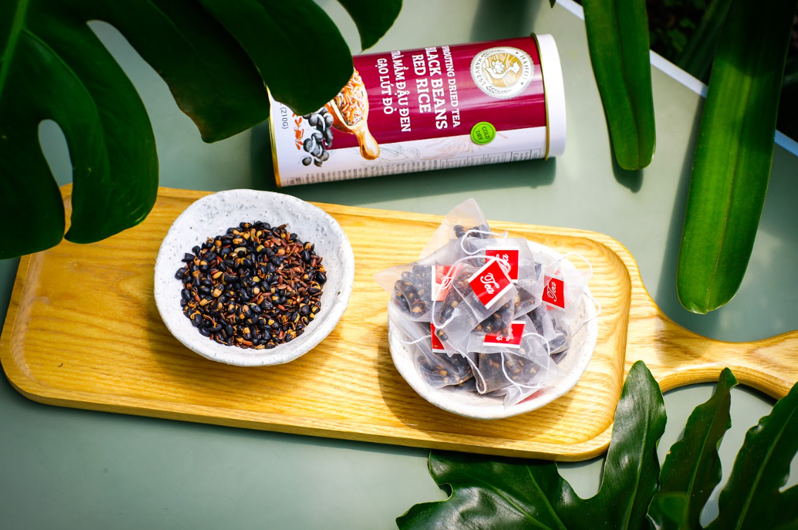 BLACK BEAN SPROUT & RED GERMINATED BROWN RICE TEA